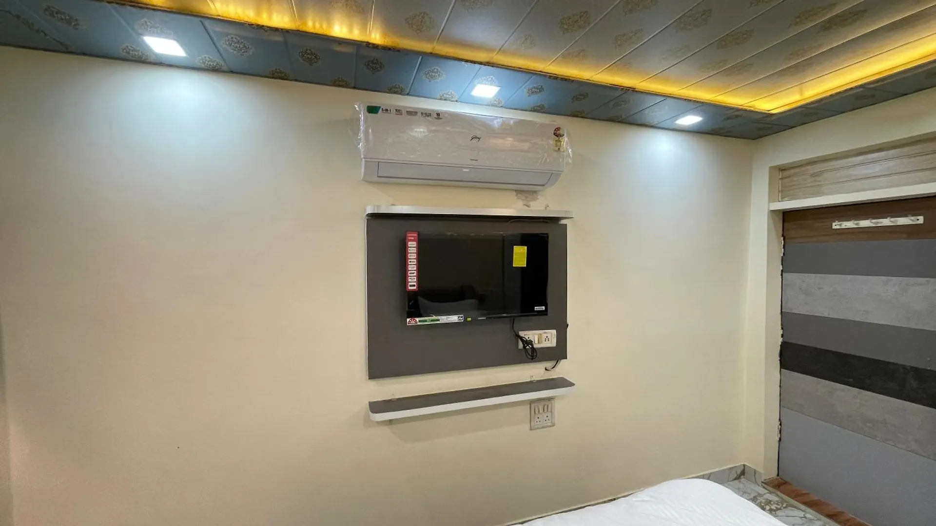 Homestay The Marigold Bliss Apartment Agra