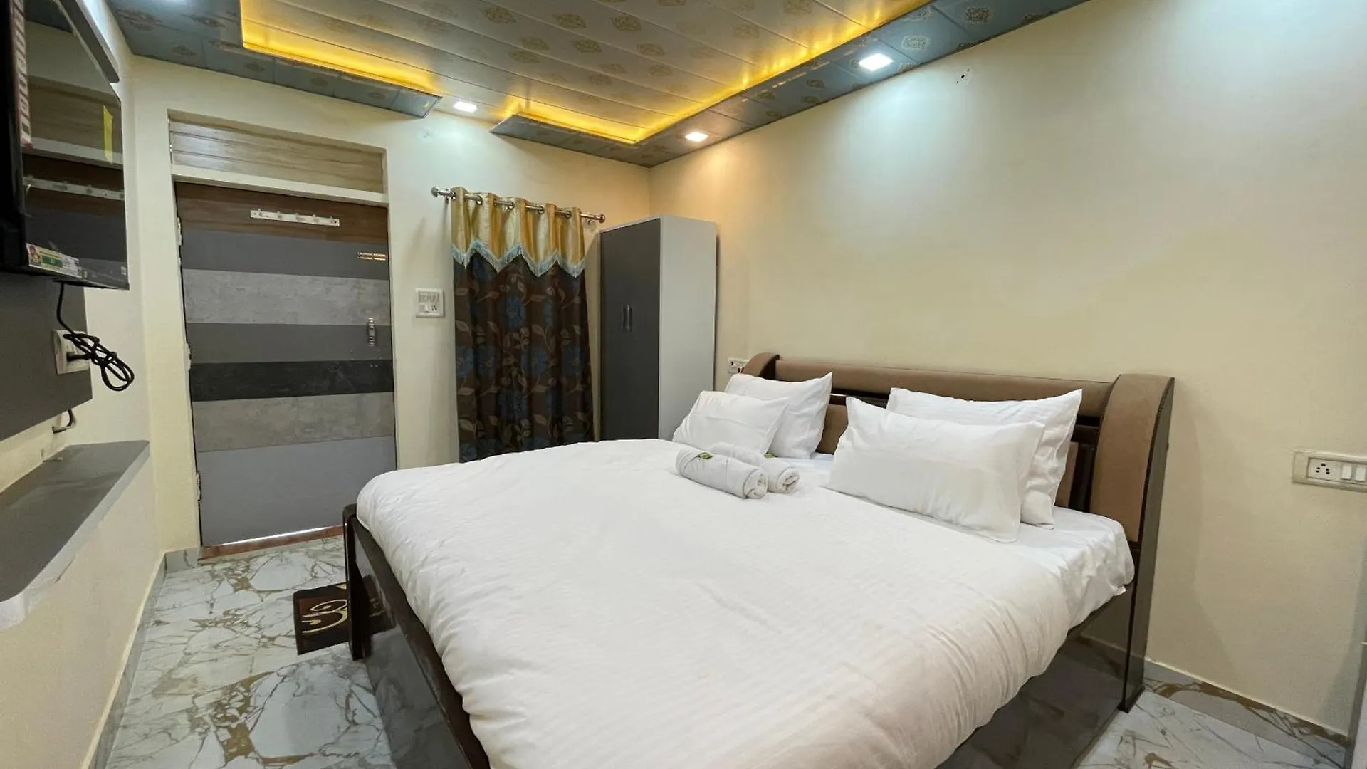 Homestay The Marigold Bliss Apartment Agra  India