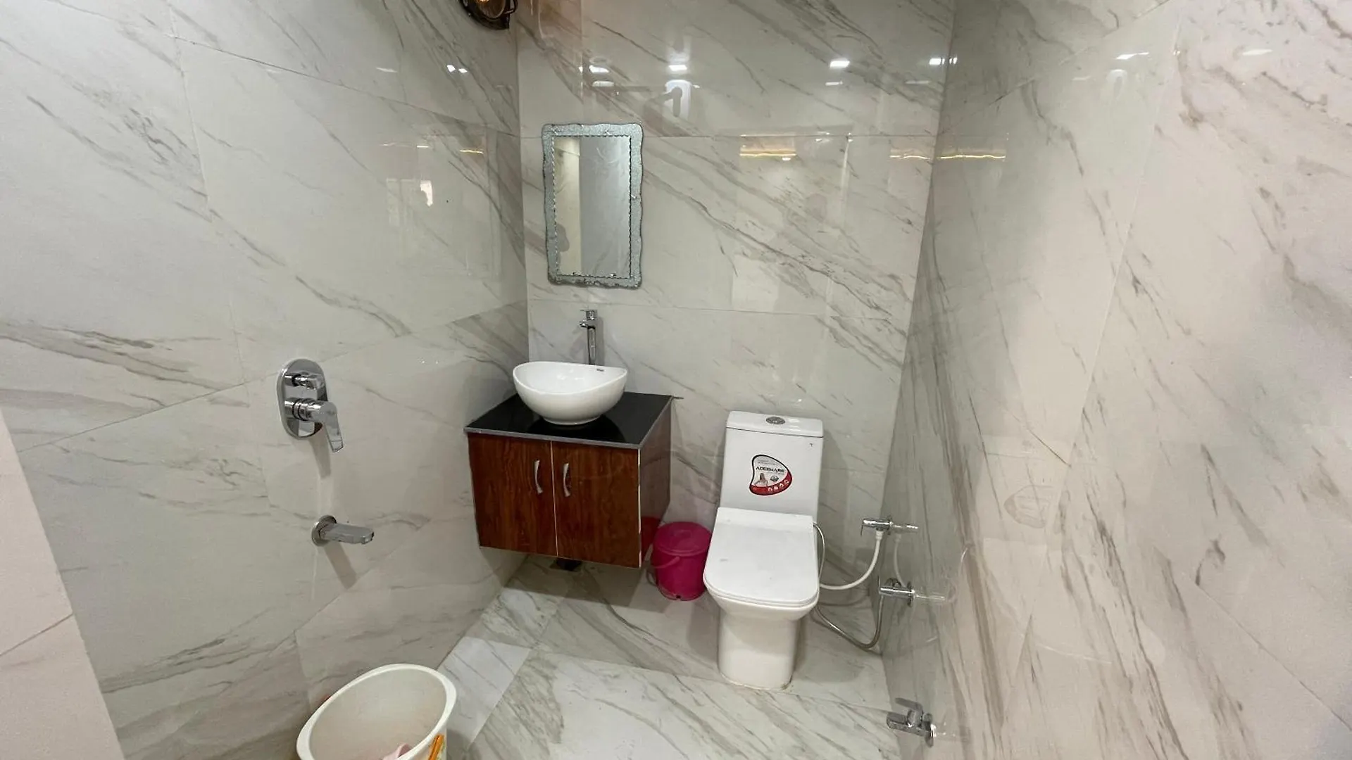 Homestay The Marigold Bliss Apartment Agra